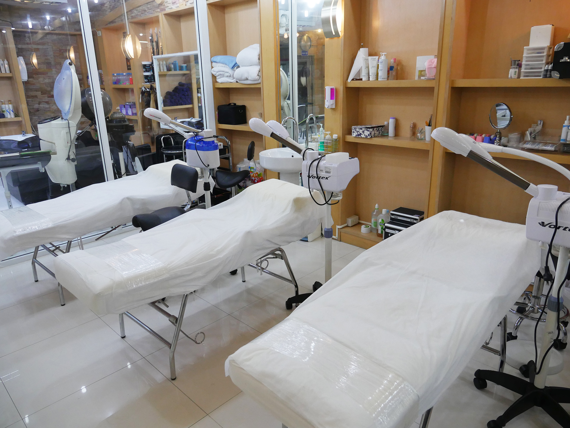 FACIAL-AT-VAYO-MASSAGE-PHUKET