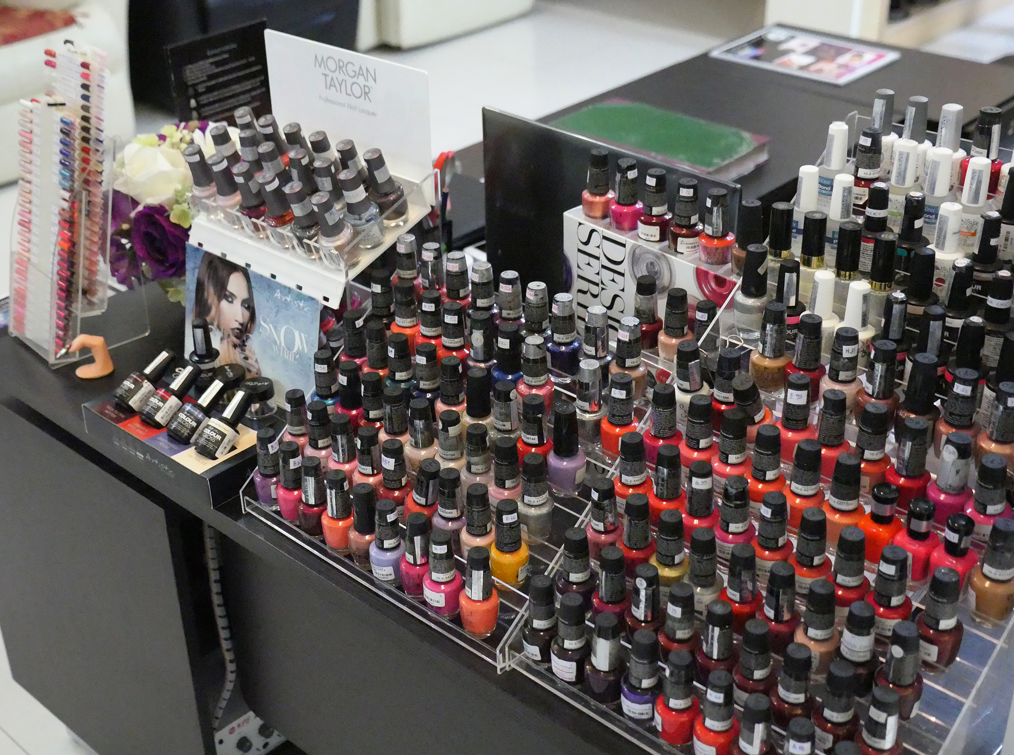 GEL-NAILS-IN-PHUKET